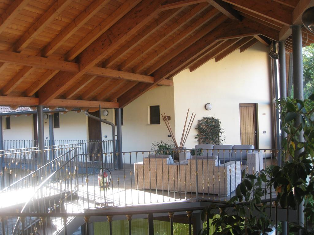 Albergo Giardino Sannazzaro de' Burgondi Exterior photo