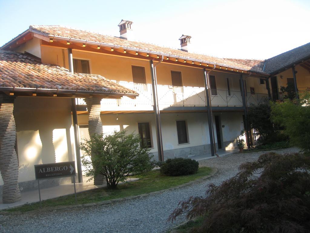 Albergo Giardino Sannazzaro de' Burgondi Exterior photo